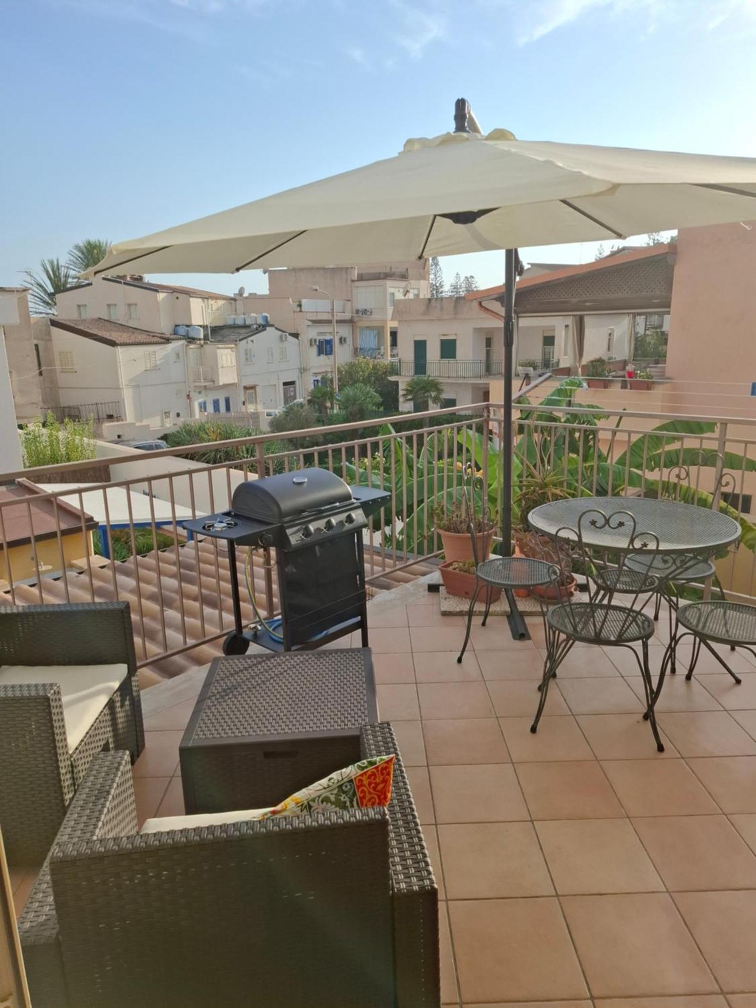 Casa Vacanze Villa Melina 雷阿尔蒙特 外观 照片