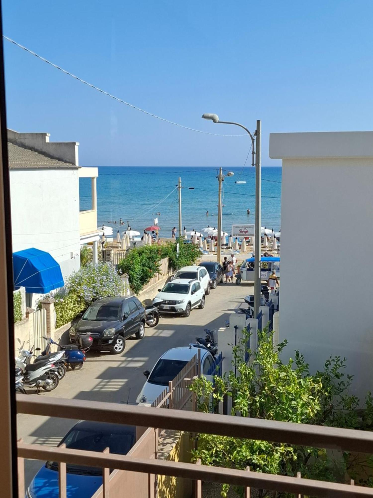 Casa Vacanze Villa Melina 雷阿尔蒙特 外观 照片